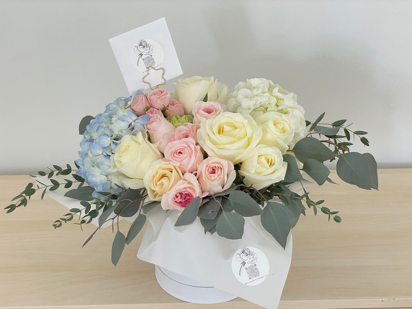 Pastel colors Flower Box