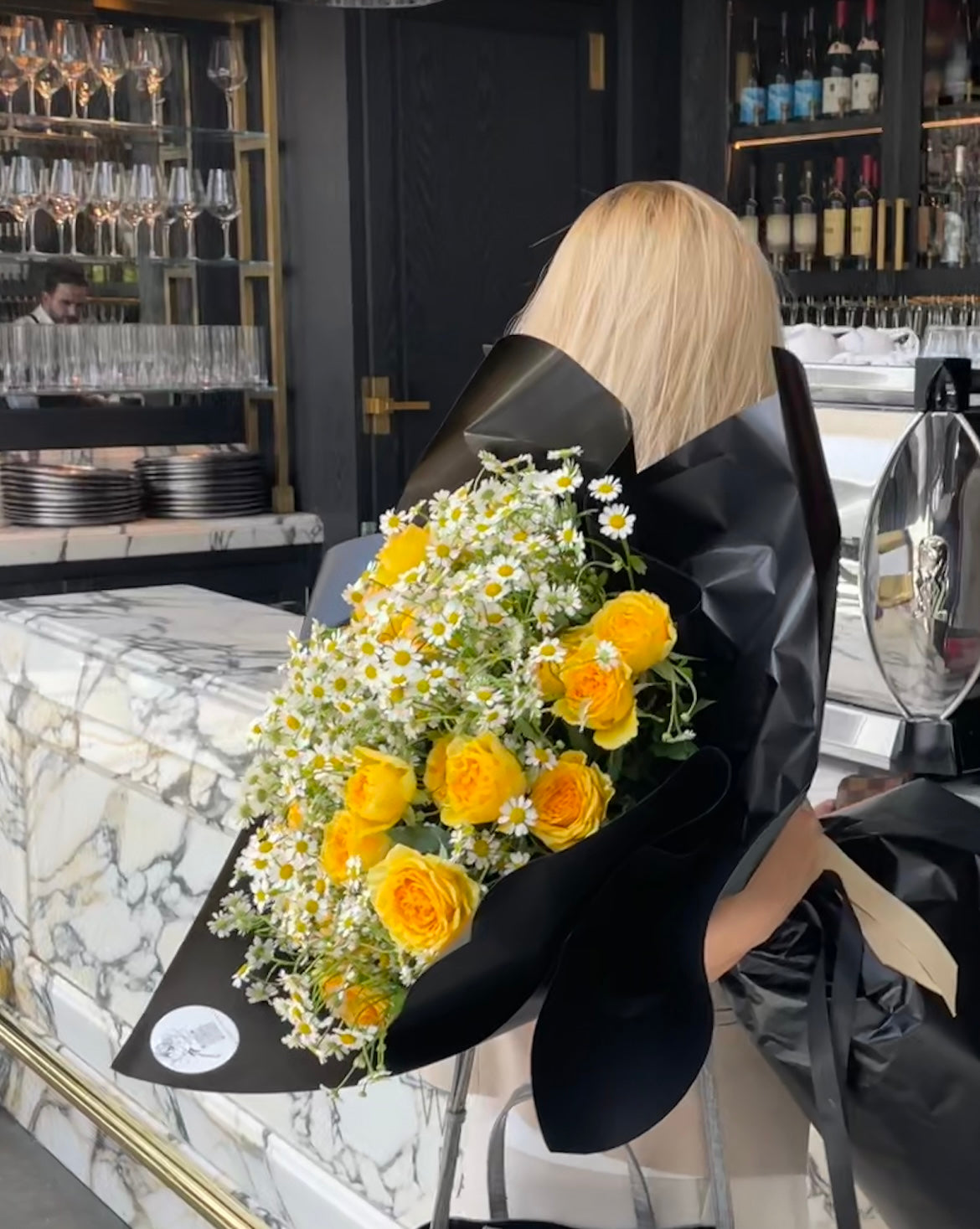 Chamomile & Roses bouquet