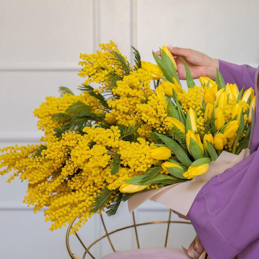 Mimosa & Tulips bouquet